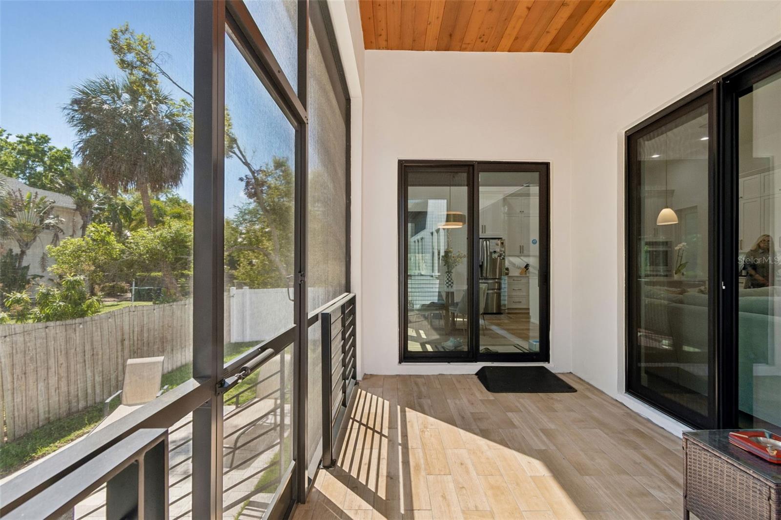 LYKES H T SUBDIVISION - Residential