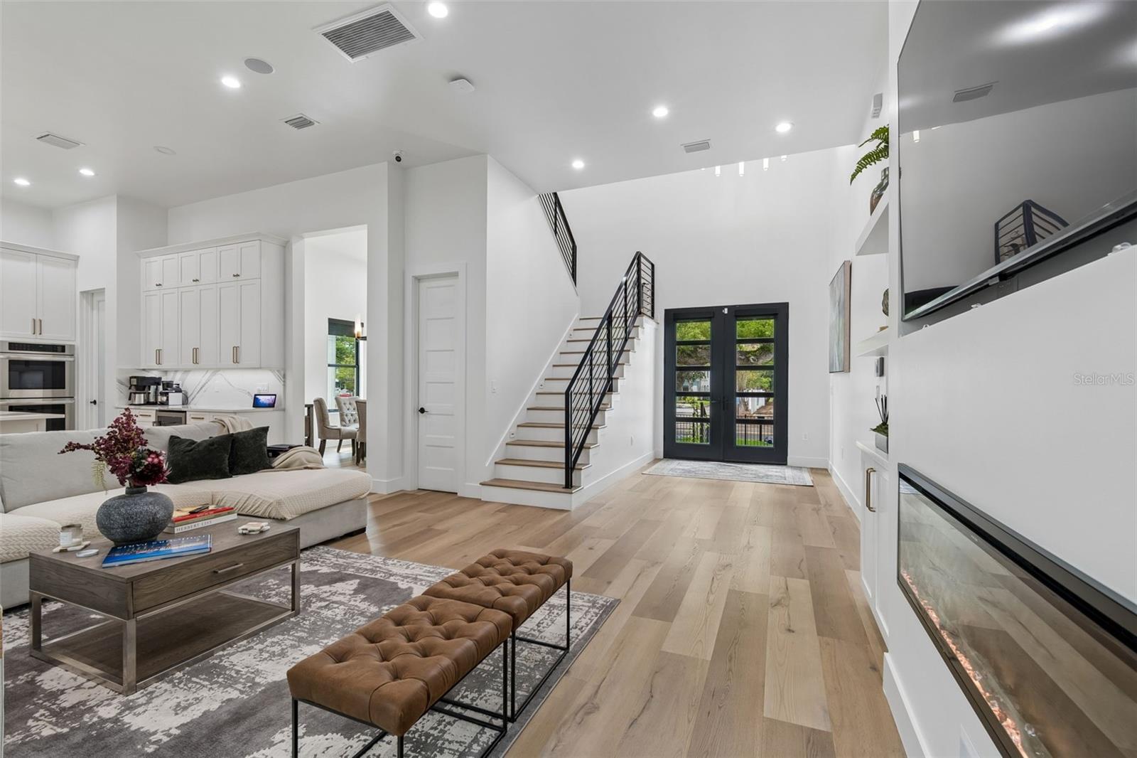 LYKES H T SUBDIVISION - Residential