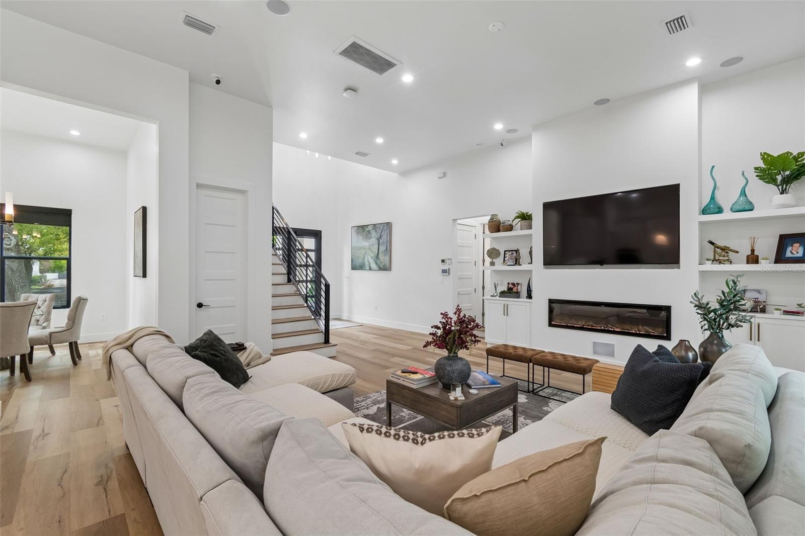 LYKES H T SUBDIVISION - Residential