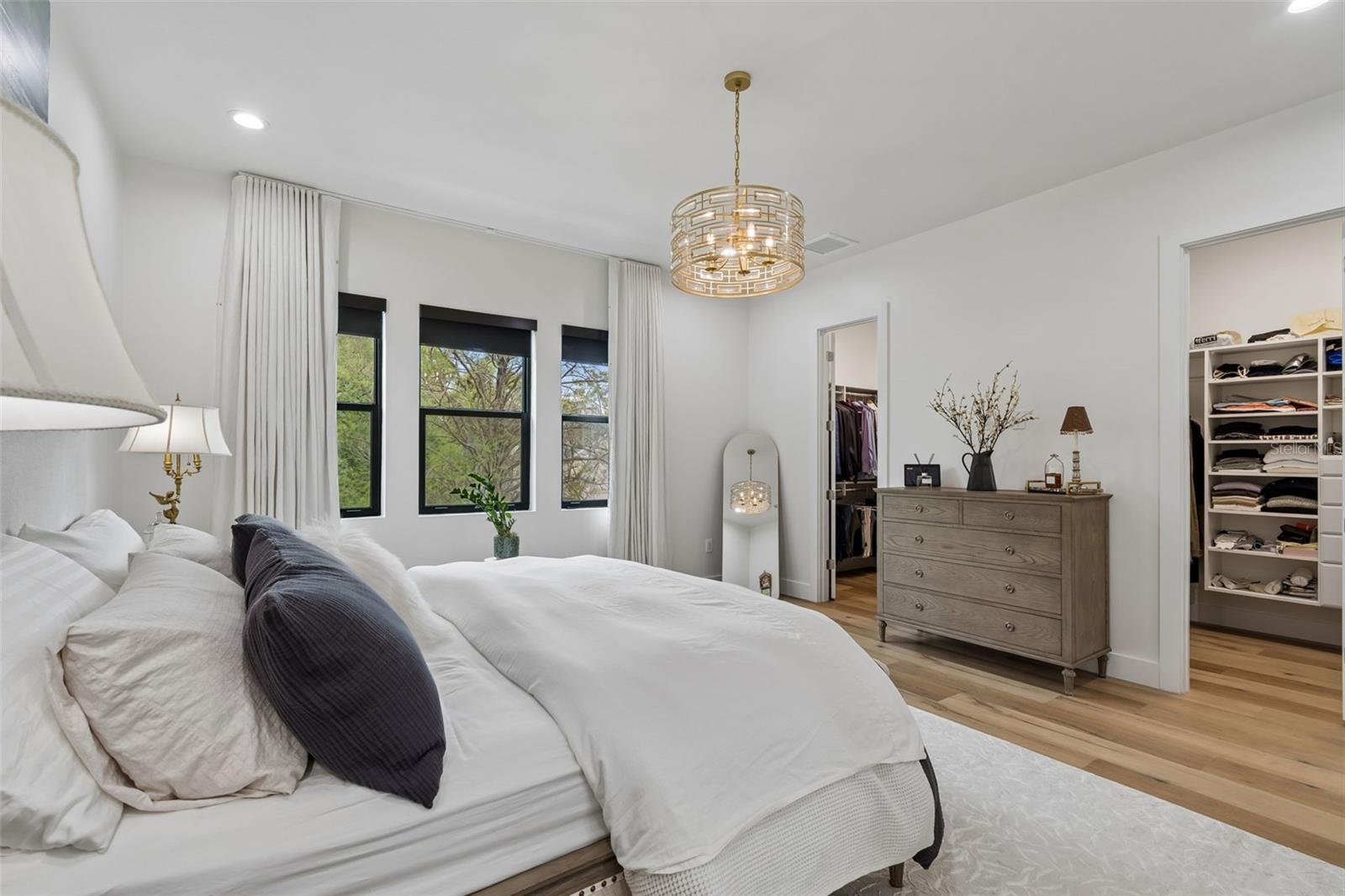 LYKES H T SUBDIVISION - Residential