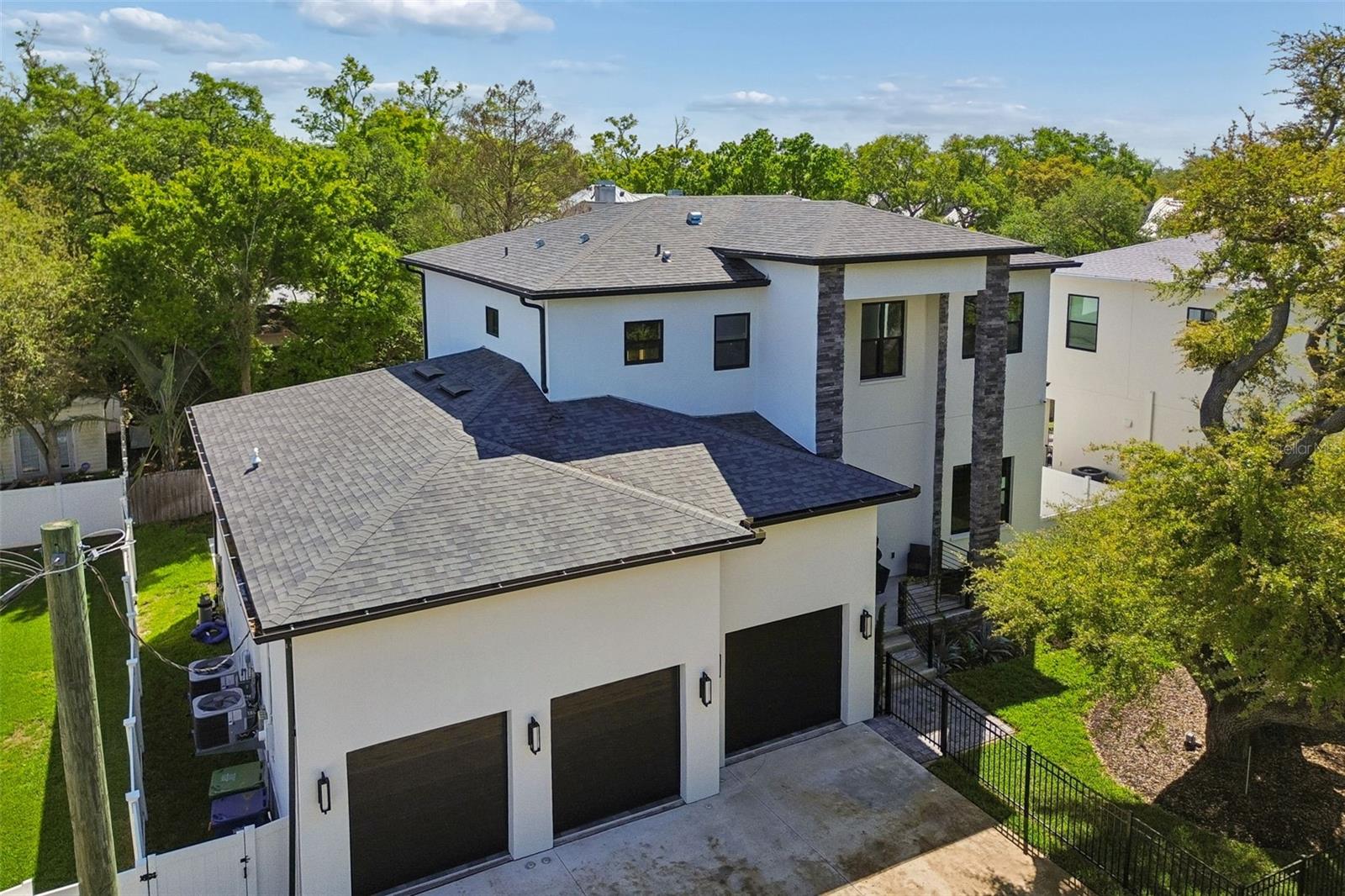 LYKES H T SUBDIVISION - Residential