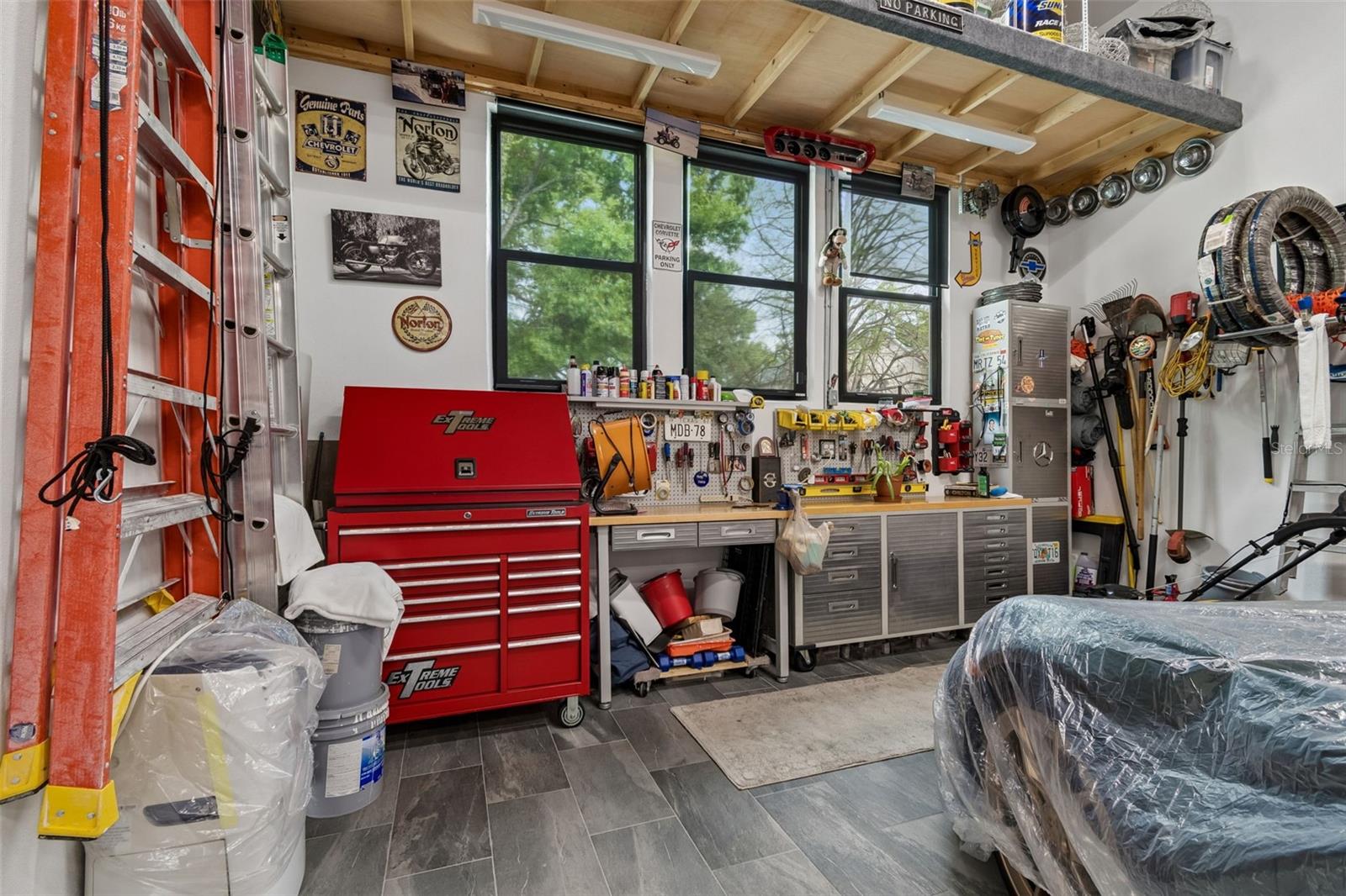 LYKES H T SUBDIVISION - Residential