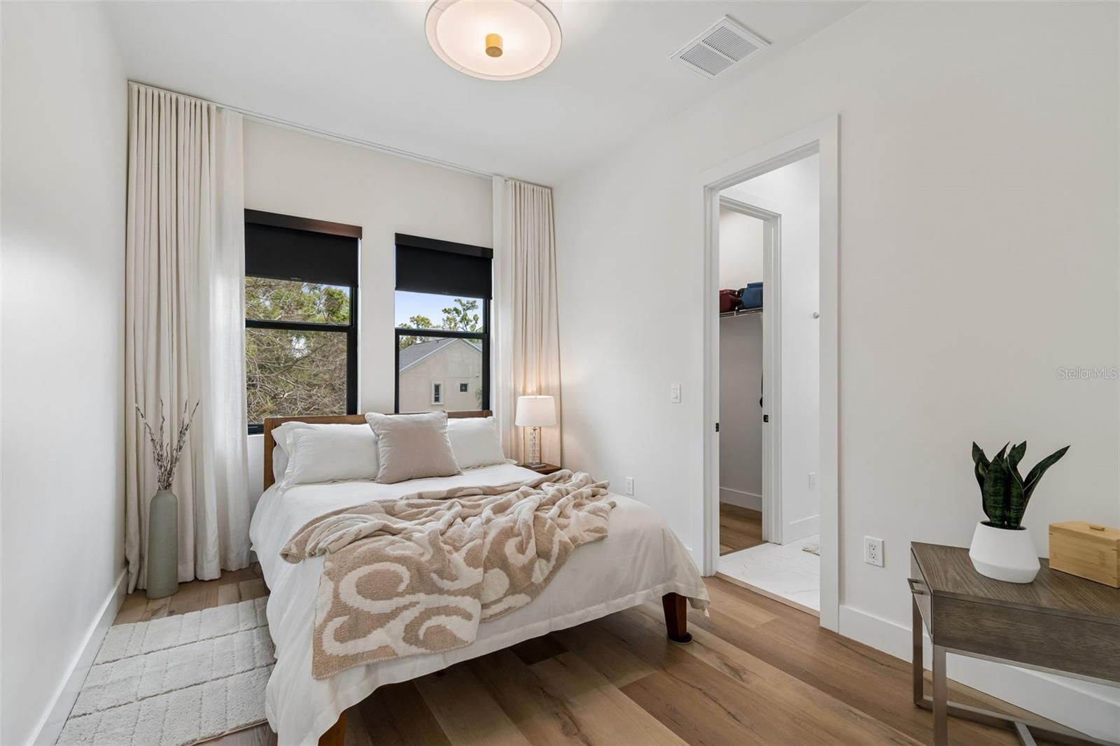 LYKES H T SUBDIVISION - Residential