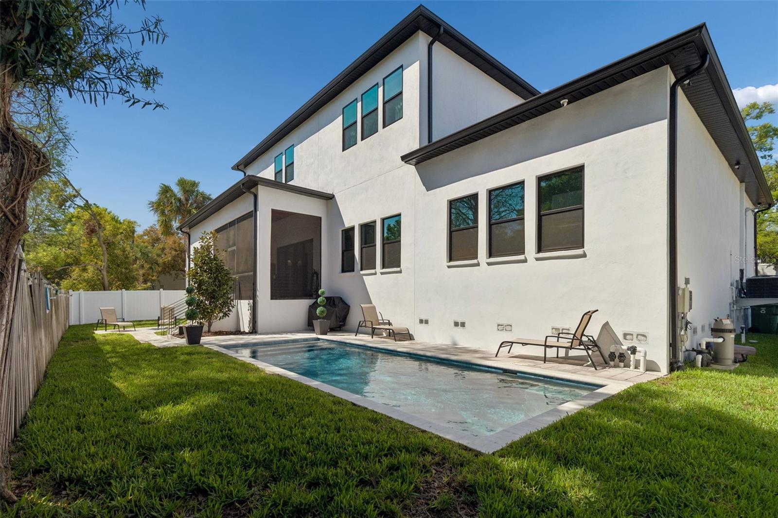 LYKES H T SUBDIVISION - Residential