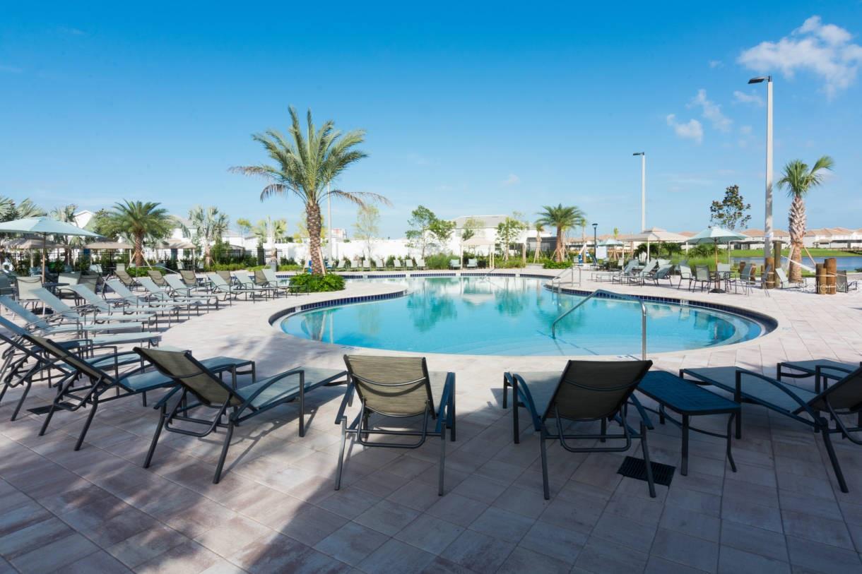 STOREY LAKE PH 3 - Residential