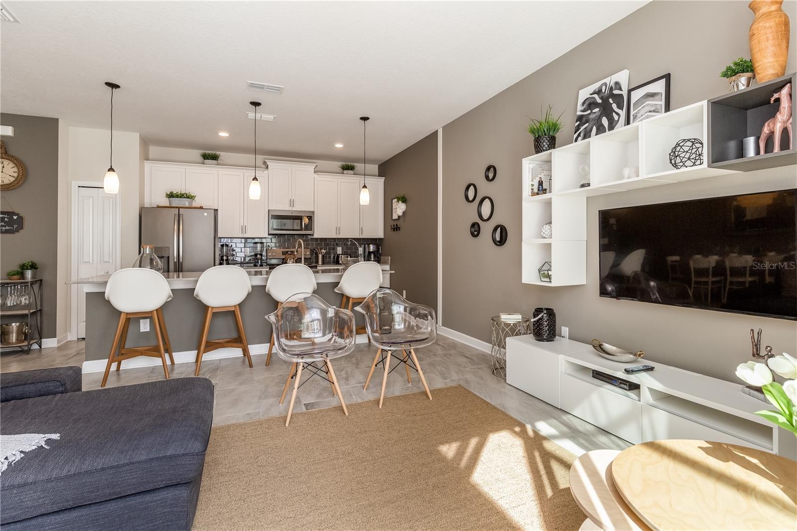 STOREY LAKE PH 3 - Residential