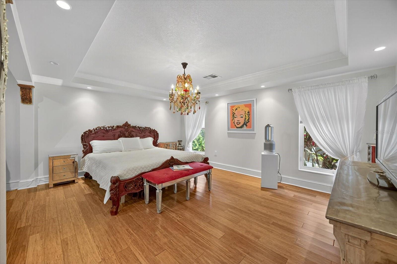 HEART OF BELLEAIR - Residential