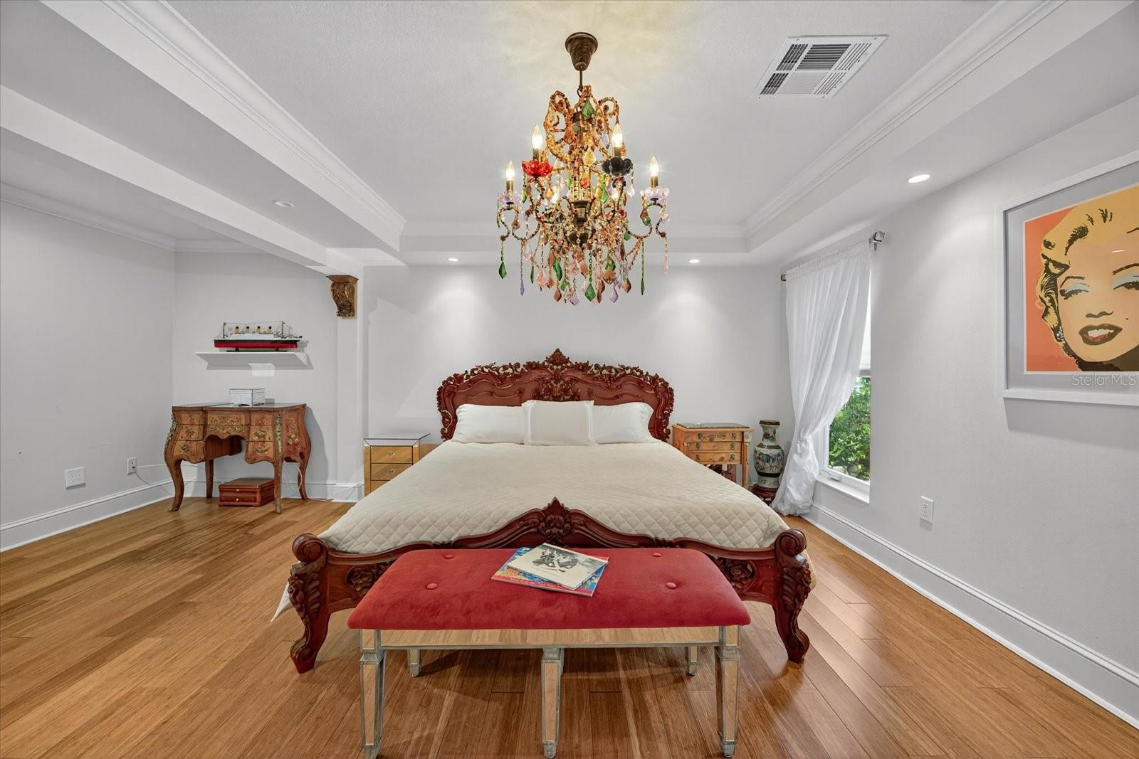 HEART OF BELLEAIR - Residential