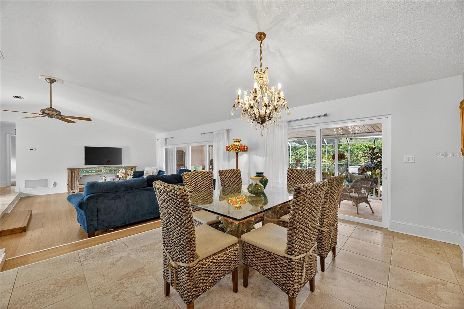 HEART OF BELLEAIR - Residential