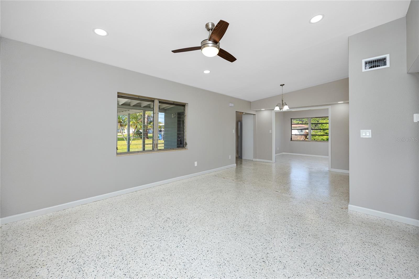 NORTH ST PETERSBURG - Residential