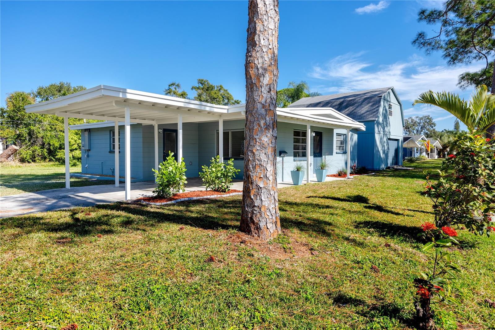 NORTH ST PETERSBURG - Residential