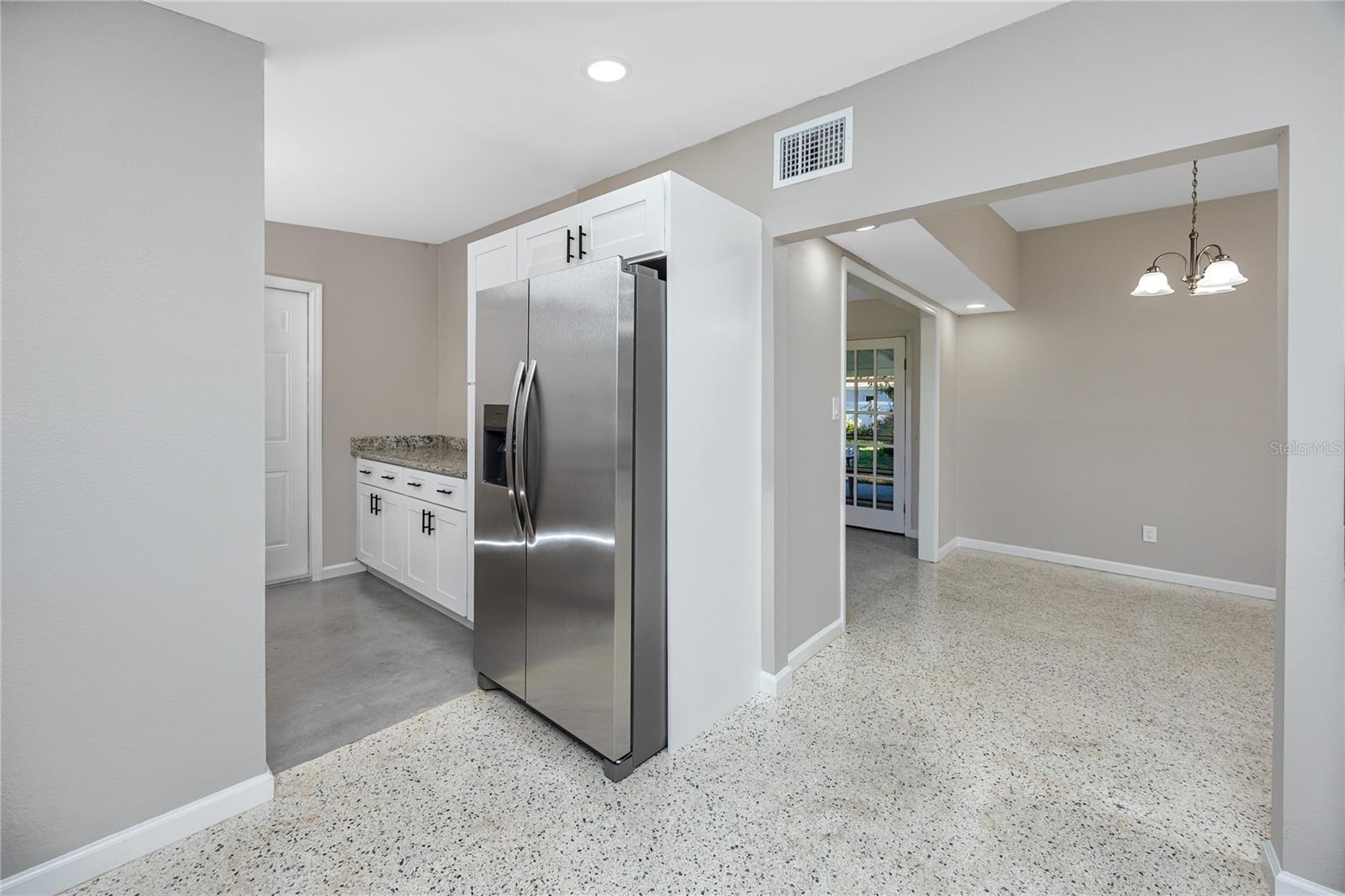 NORTH ST PETERSBURG - Residential