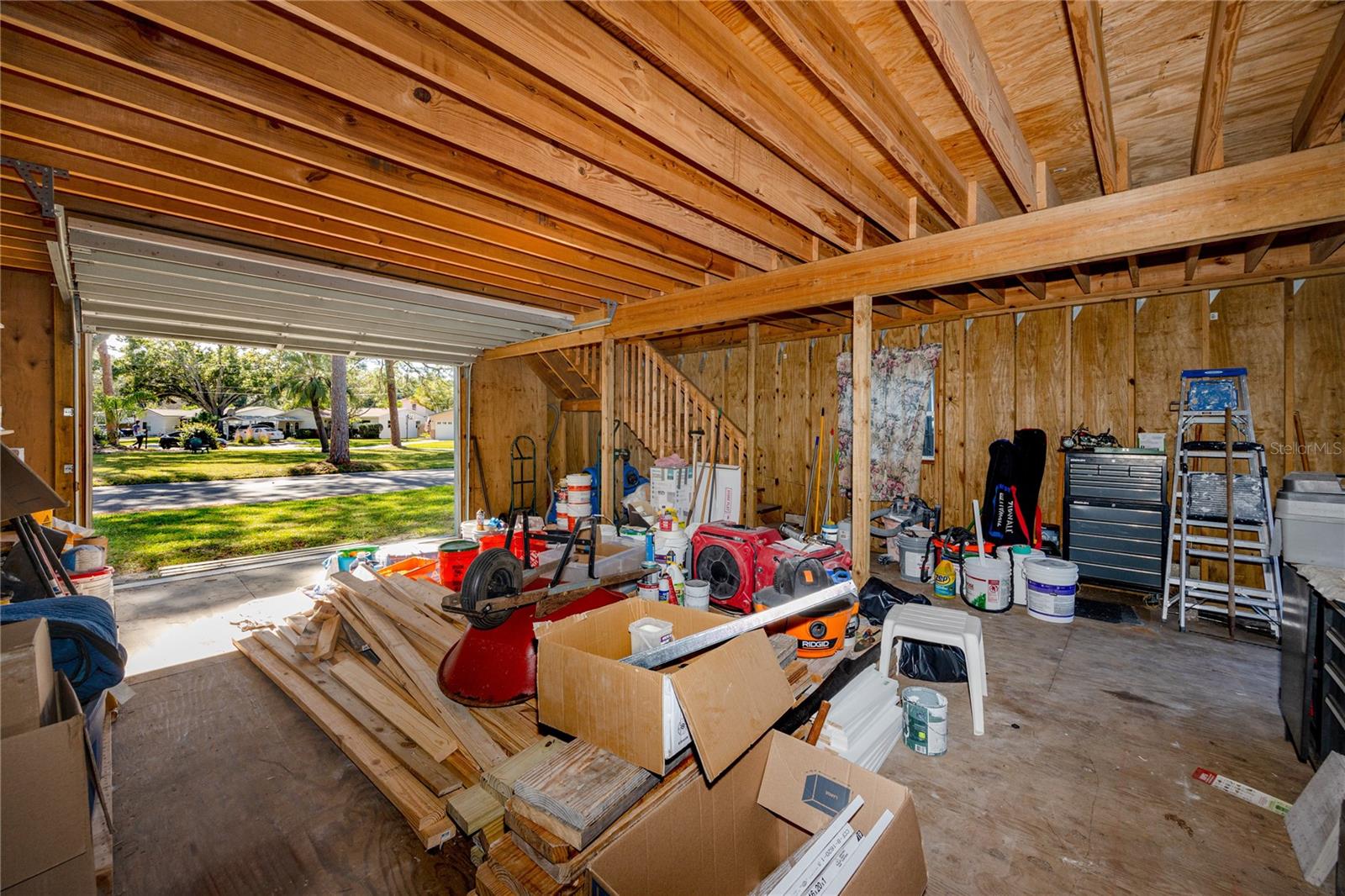 NORTH ST PETERSBURG - Residential