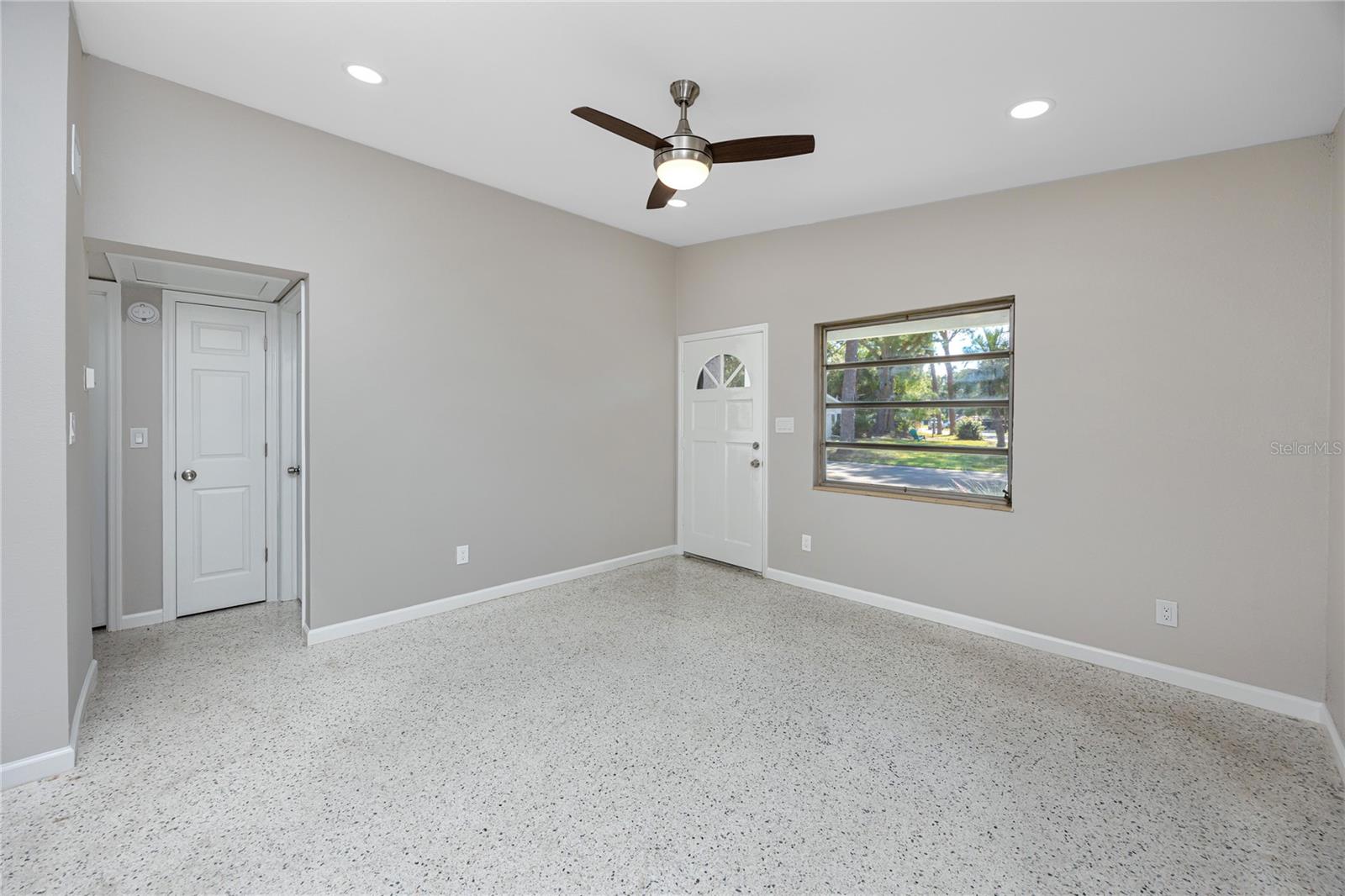 NORTH ST PETERSBURG - Residential