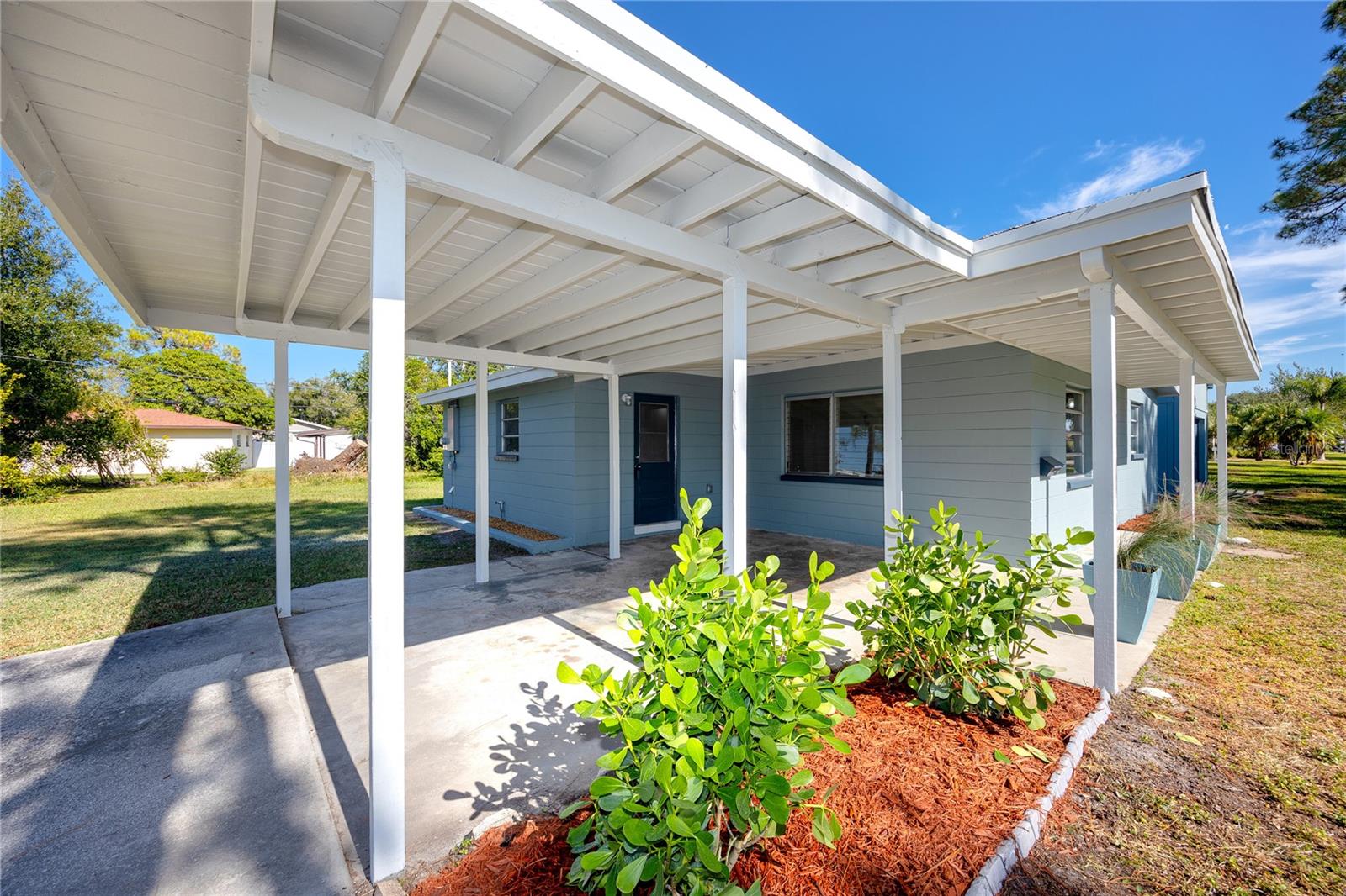 NORTH ST PETERSBURG - Residential