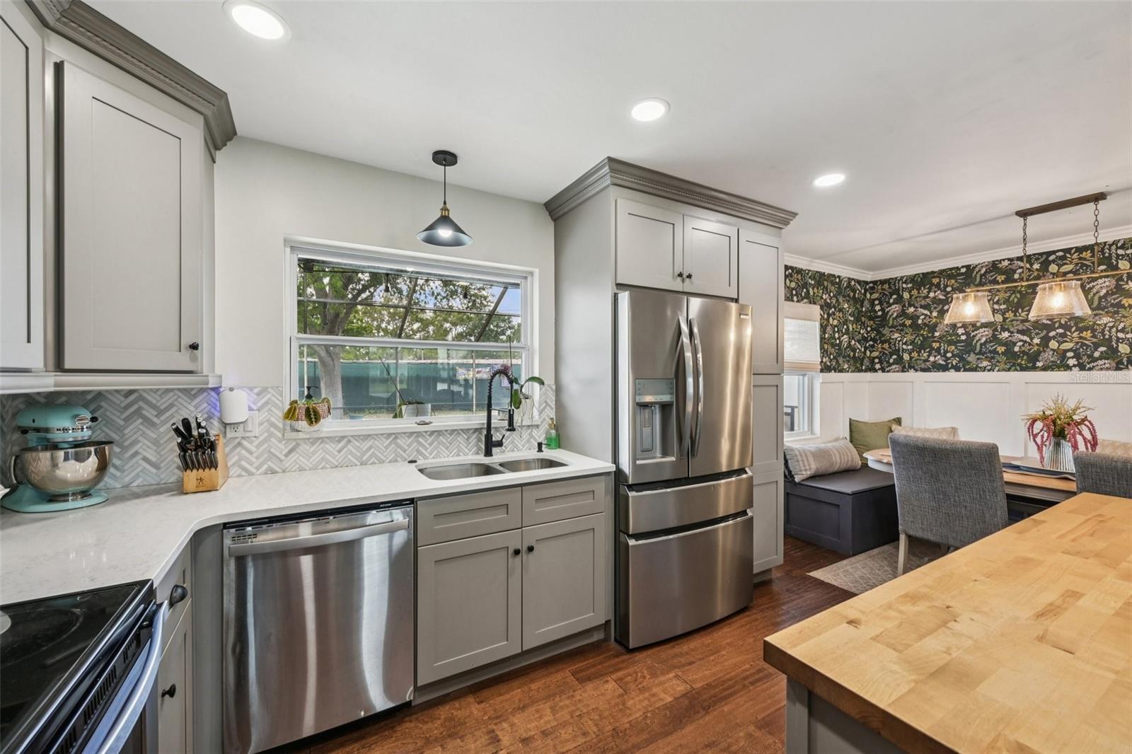 SHORE ACRES - Residential