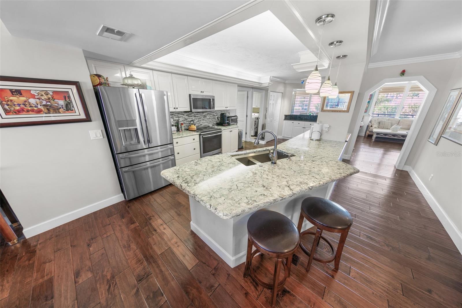 TOWERS AT PONCE INLET TOWER 07 CONDO - Residential