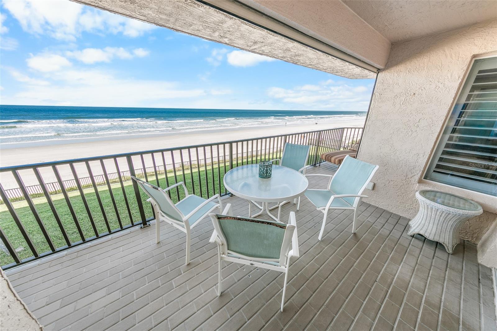 TOWERS AT PONCE INLET TOWER 07 CONDO - Residential