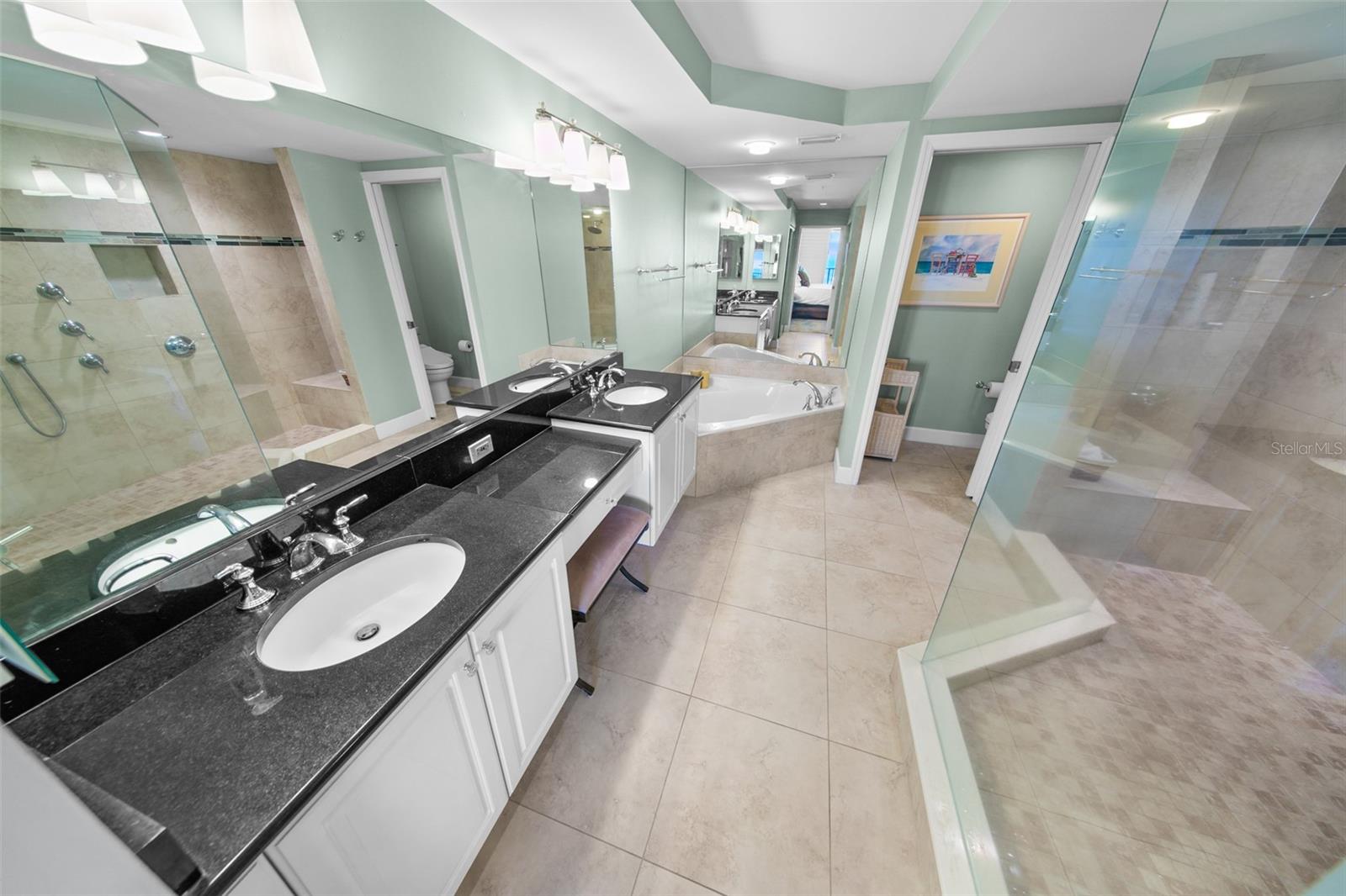 TOWERS AT PONCE INLET TOWER 07 CONDO - Residential