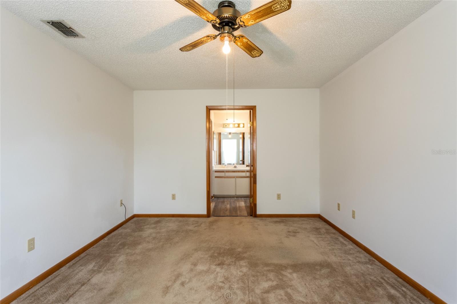 DELTONA LAKES UNIT 32 - Residential