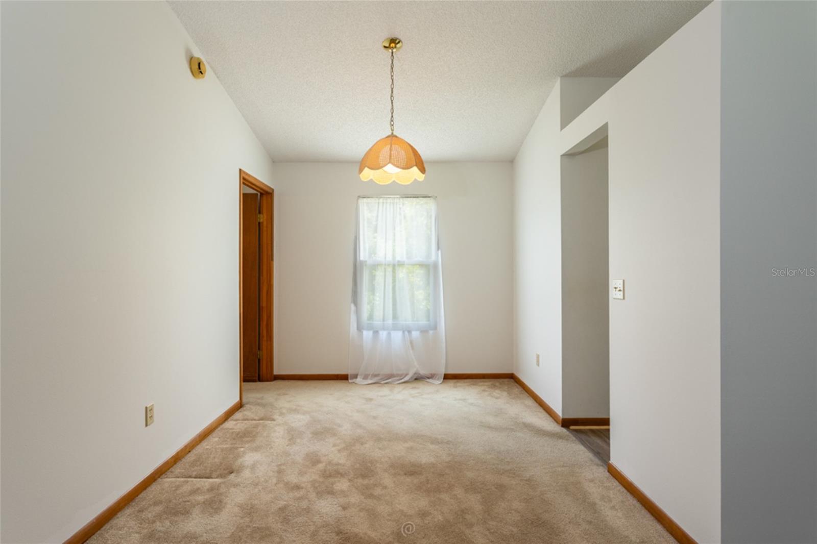 DELTONA LAKES UNIT 32 - Residential