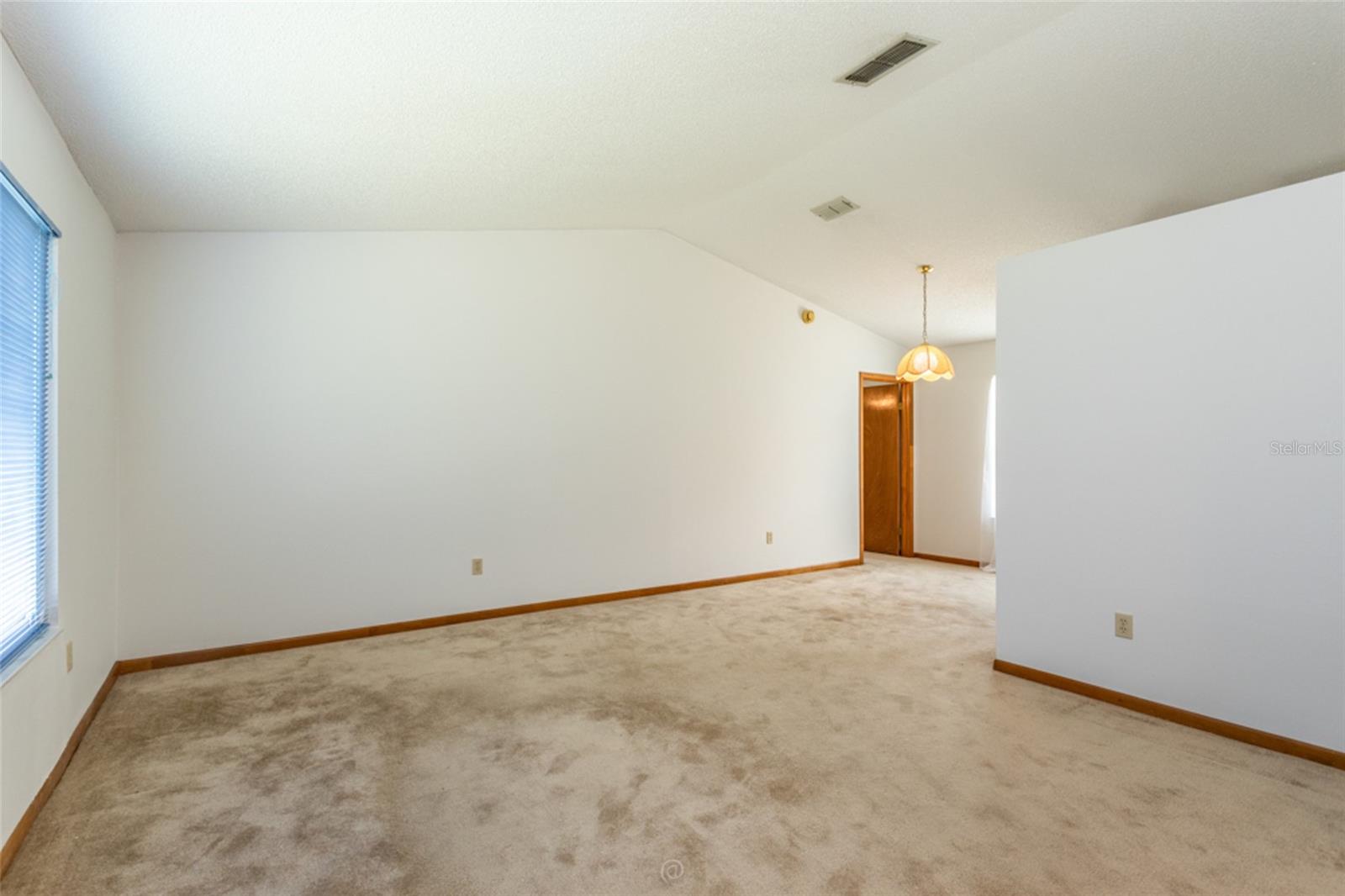DELTONA LAKES UNIT 32 - Residential