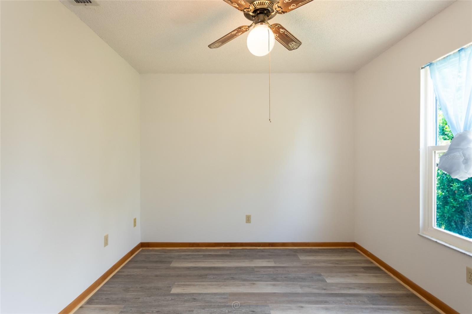 DELTONA LAKES UNIT 32 - Residential
