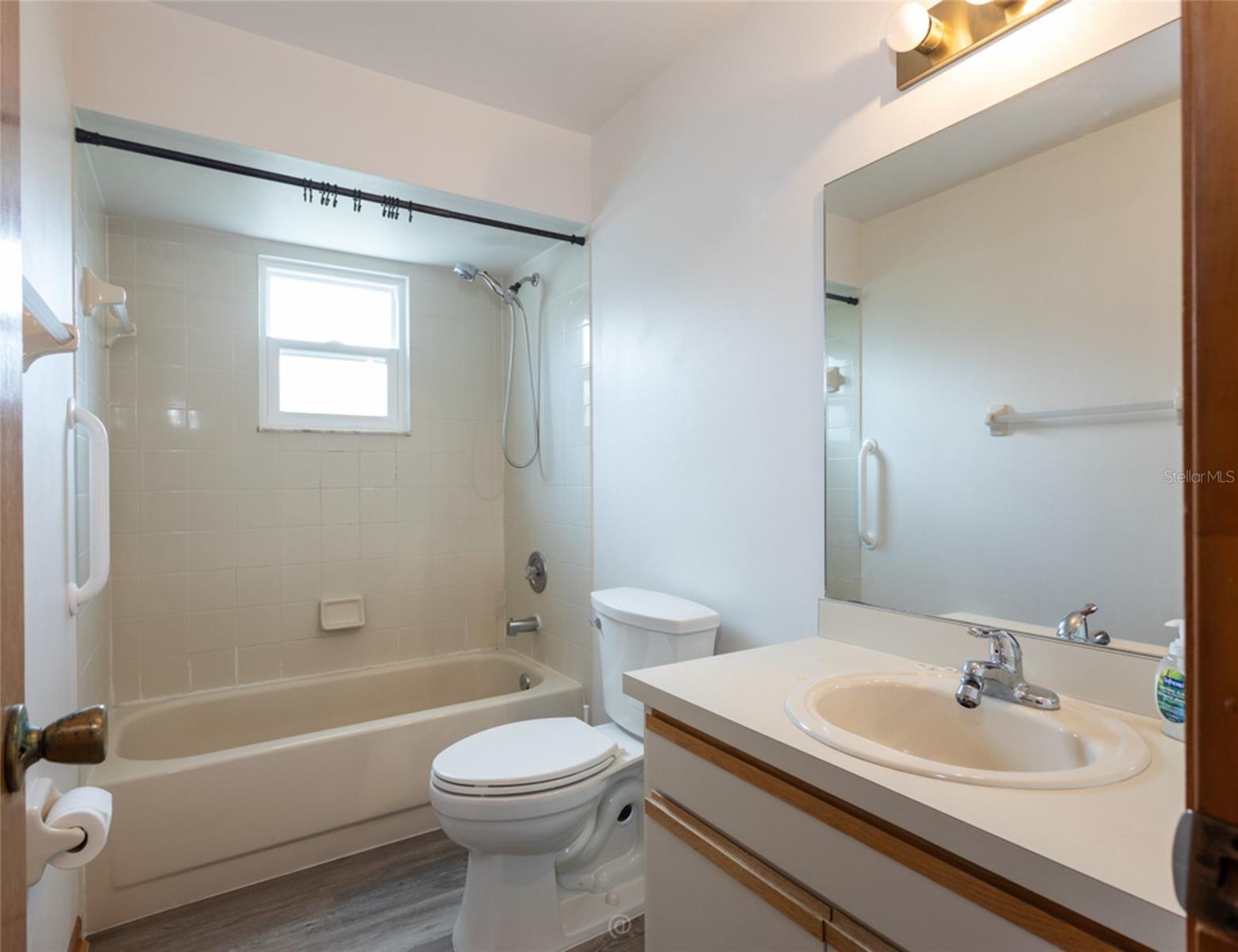 DELTONA LAKES UNIT 32 - Residential