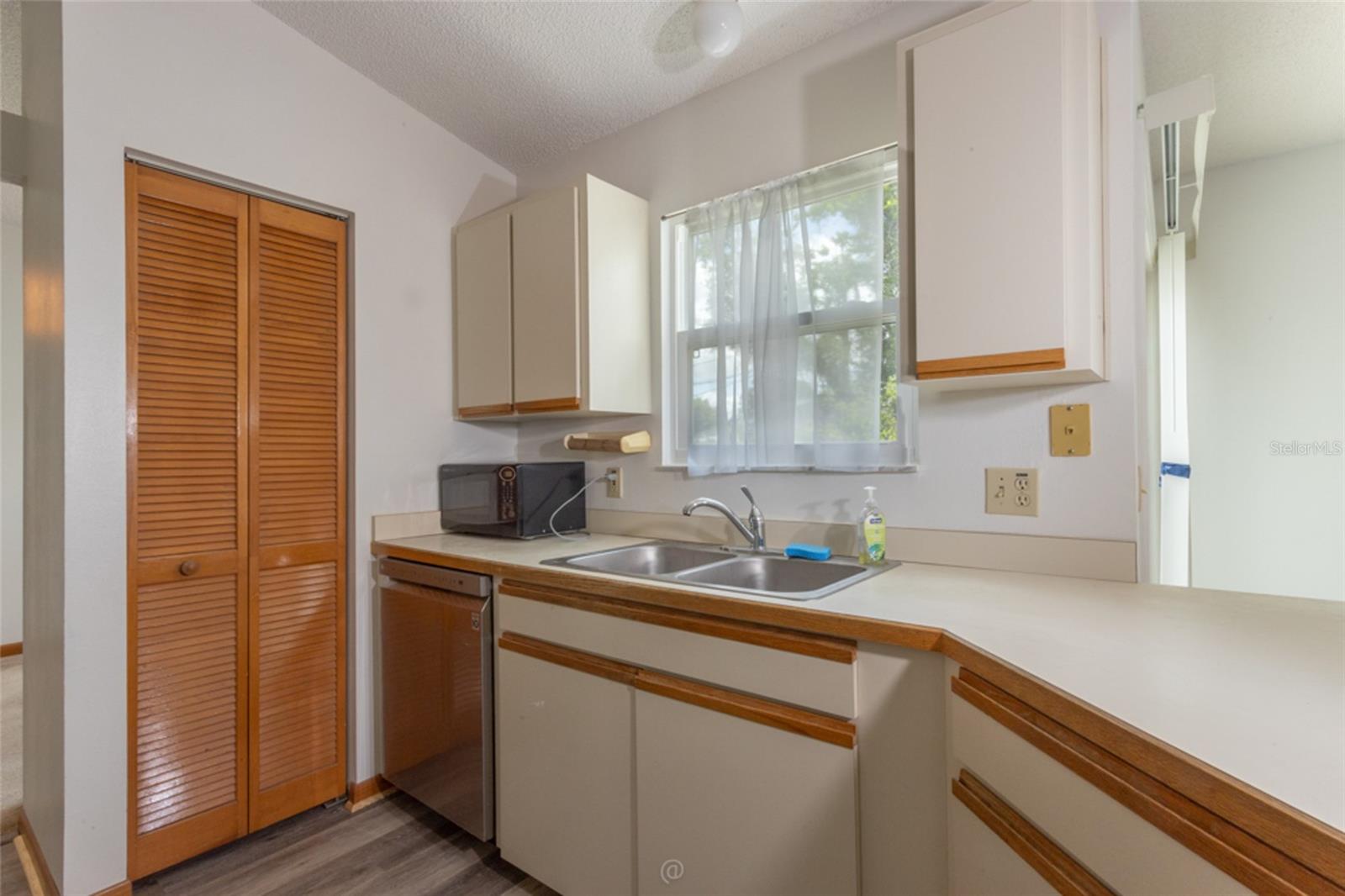 DELTONA LAKES UNIT 32 - Residential