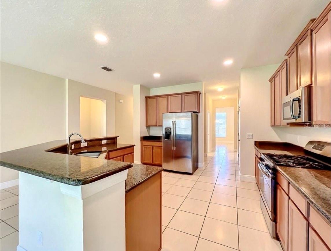 BLACK LAKE PRESERVE - Residential