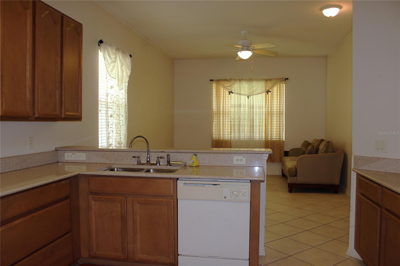 GROVELAND CASCADES GROVELAND PH 01 - Residential
