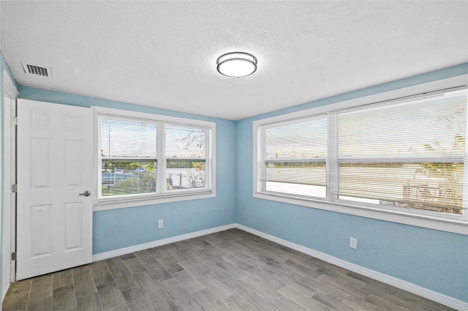 TAHITIAN DEV SUB - Residential