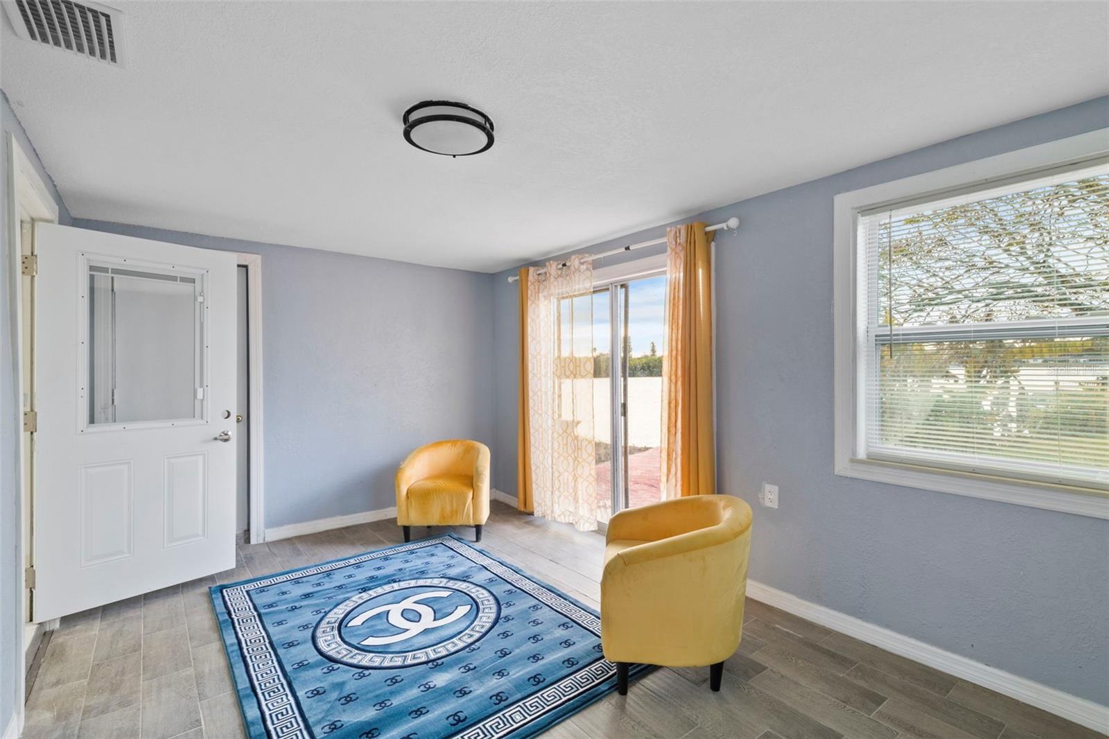 TAHITIAN DEV SUB - Residential