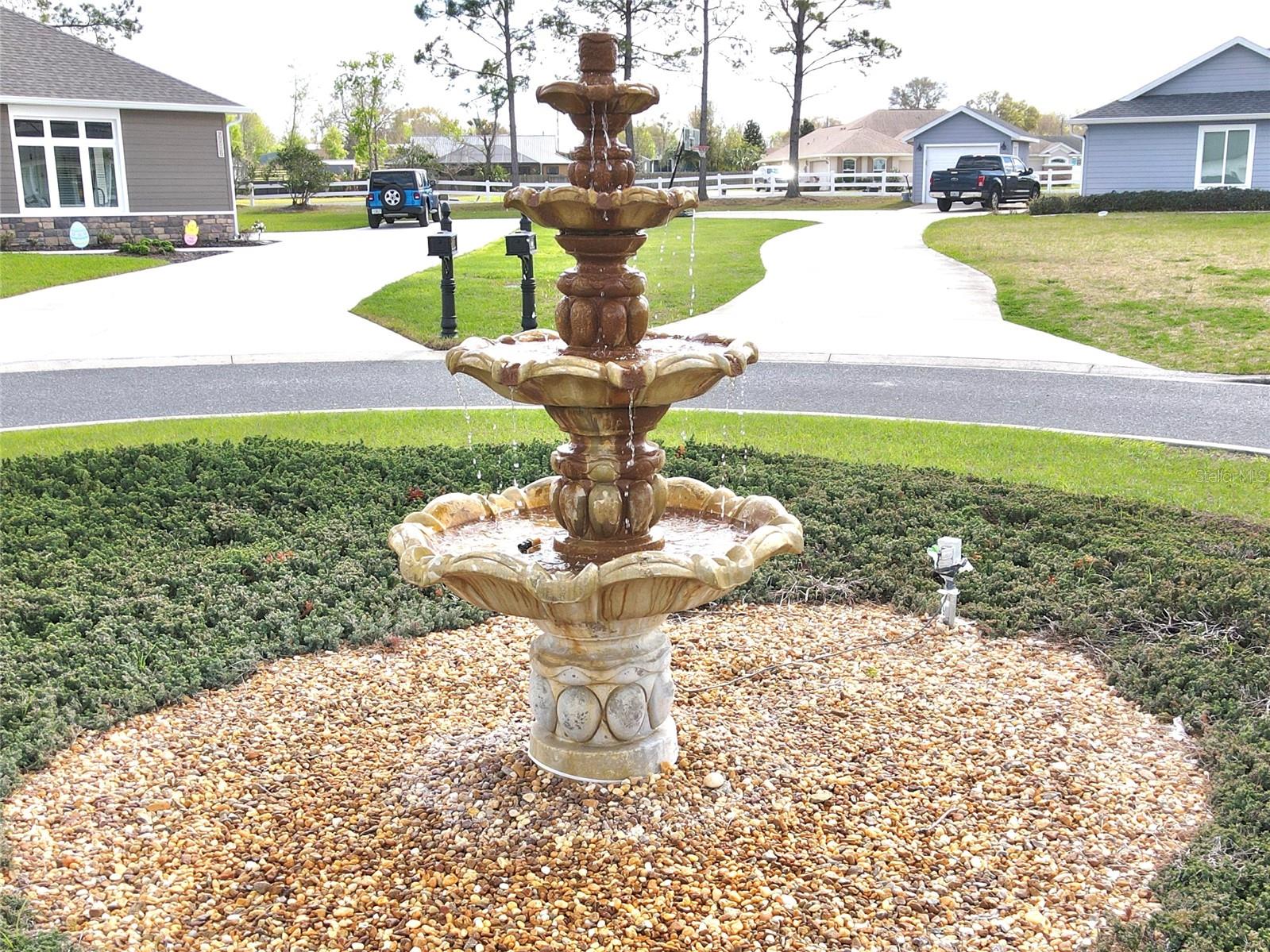 FOUNTAINS/GOLF PARK - Residential
