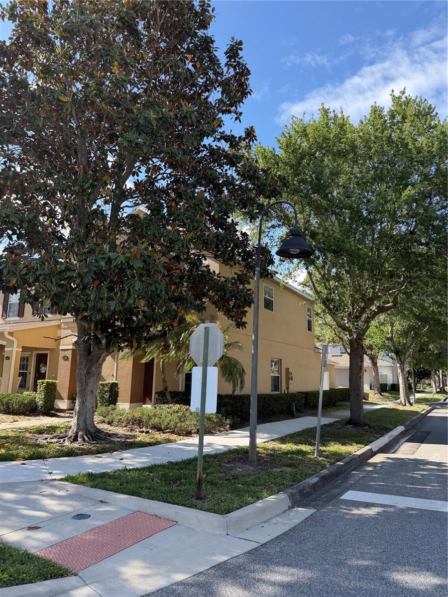 ENCLAVE/MOSS PARK - Residential Lease