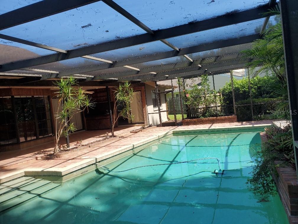 4218 CARROLLWOOD VILLAGE DRIVE