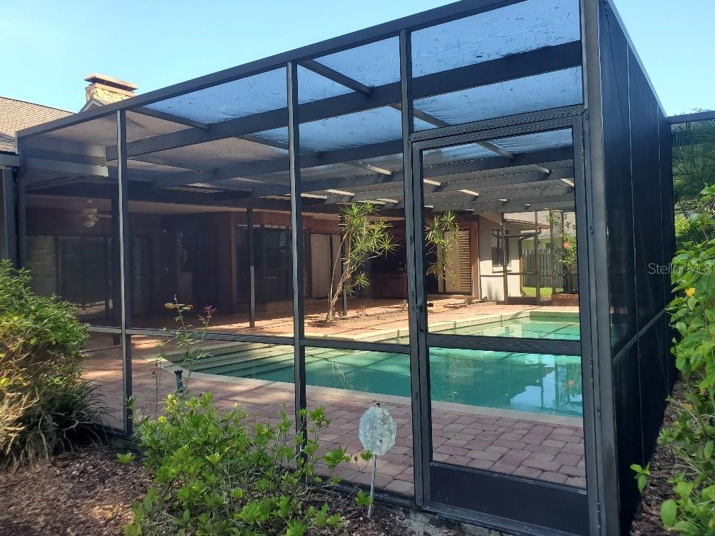 4218 CARROLLWOOD VILLAGE DRIVE