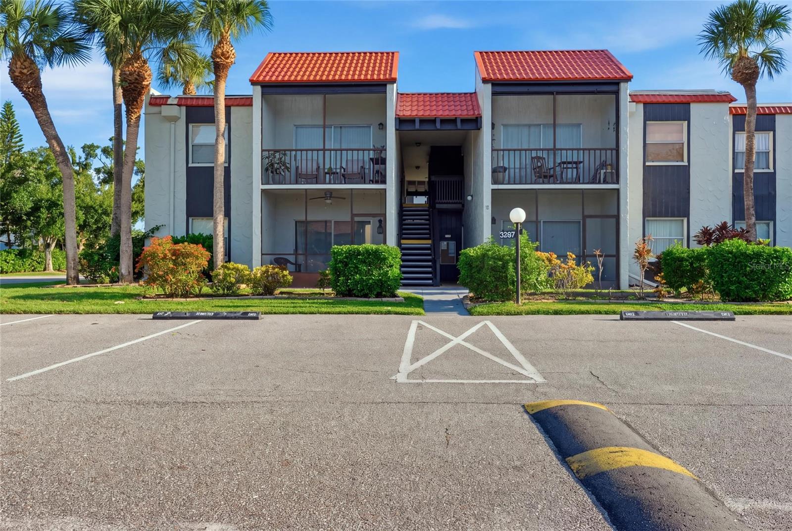 3267 BENEVA ROAD 203