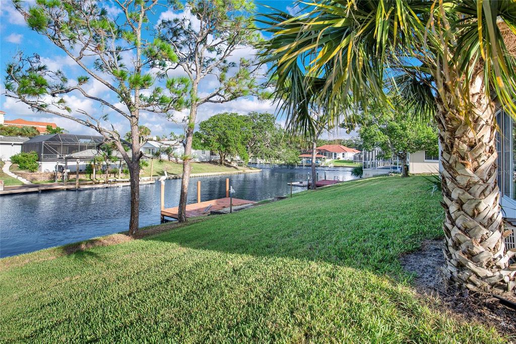 Photo of 25 Classic Court S, Palm Coast, FL 32137 (MLS # FC312930)