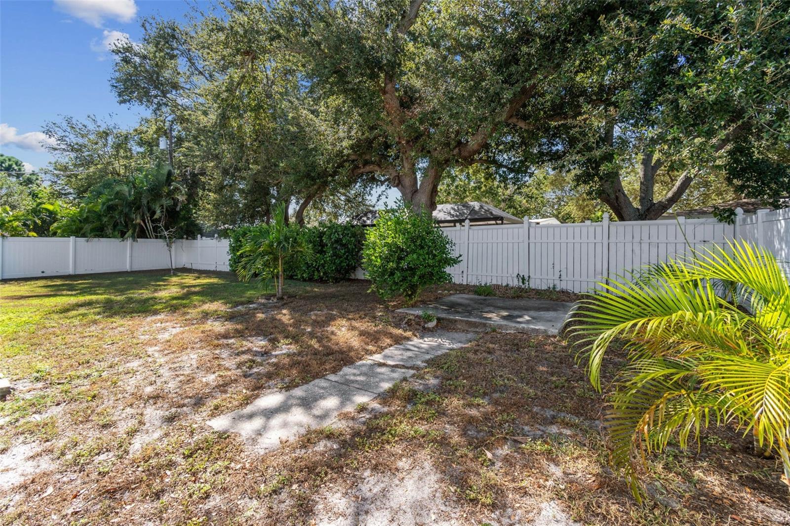 CENTRAL PARK ESTATES - Residential