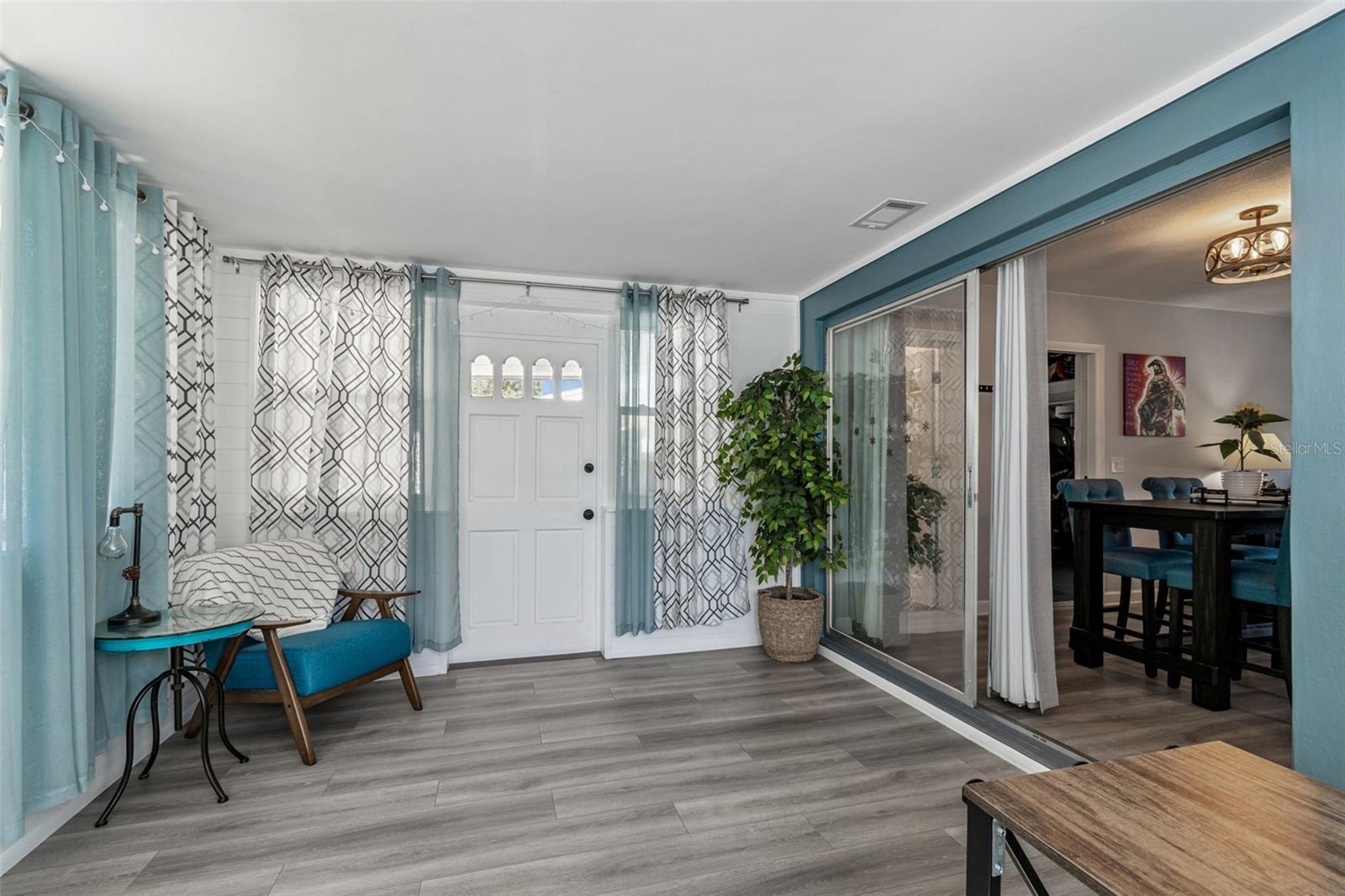 CENTRAL PARK ESTATES - Residential