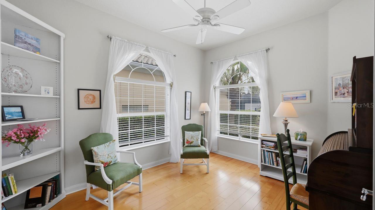 ISLANDWALK - Residential