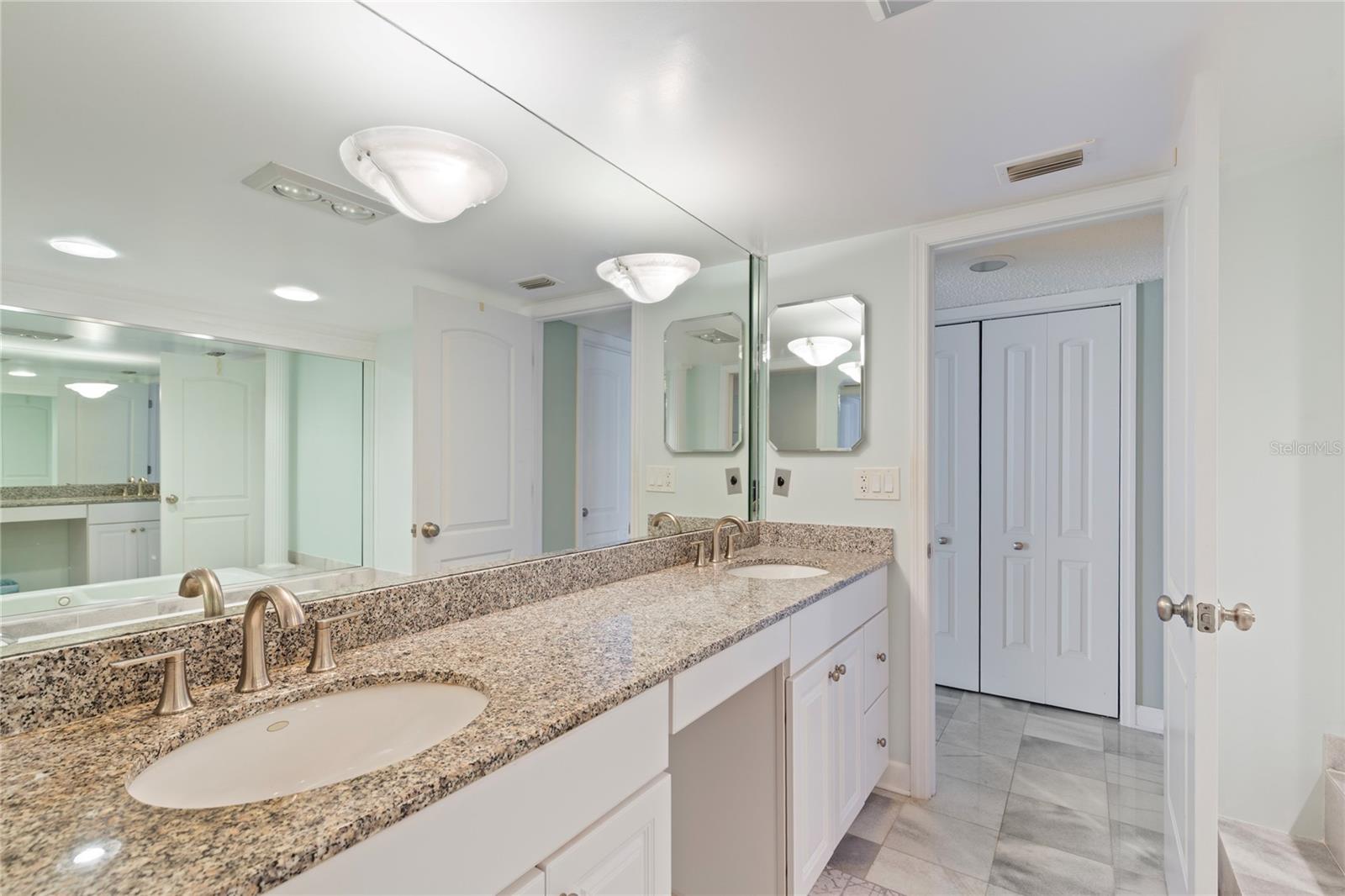 SERENO DEL SOL CONDO - Residential