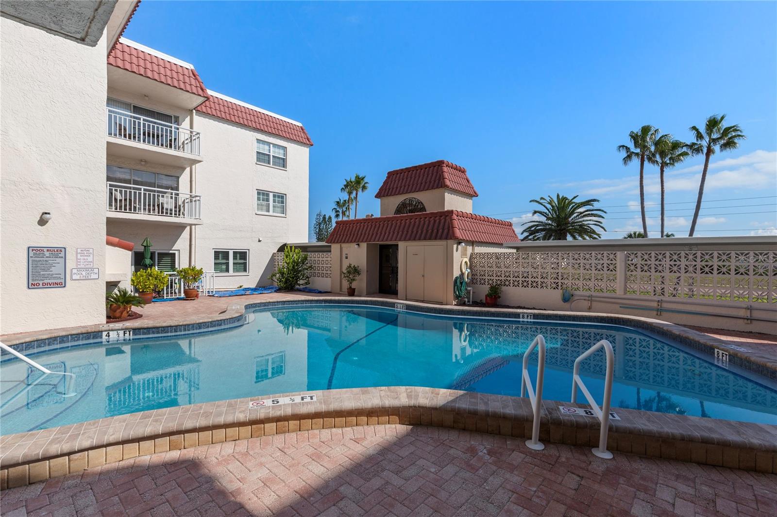 SERENO DEL SOL CONDO - Residential