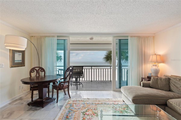 2900 GULF BLVD APT 201, BELLEAIR BEACH, FL 33786 - Image 1c0facfaf00f16ee33cc09496df36fda/3490487213