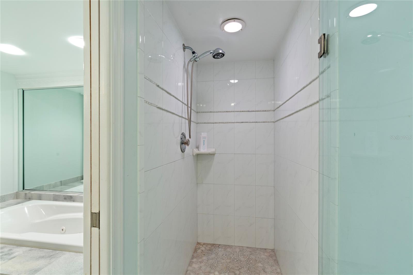 SERENO DEL SOL CONDO - Residential