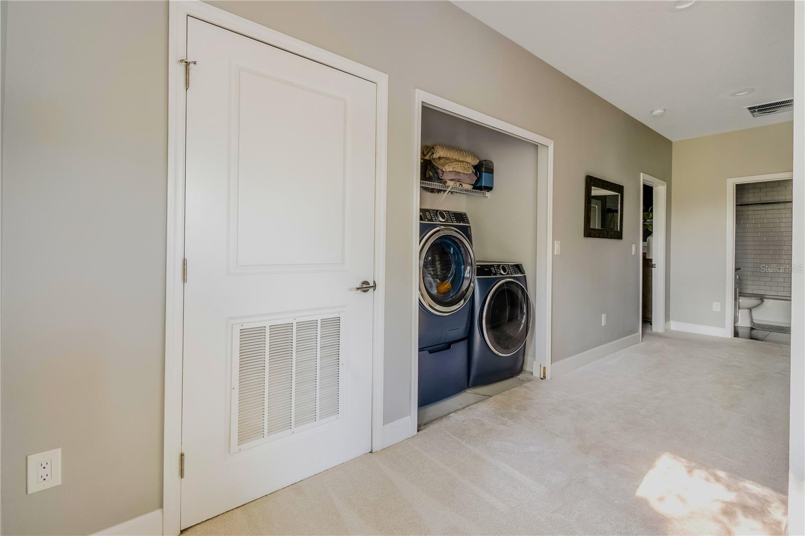 HAMNERS W E ALBIMAR - Residential
