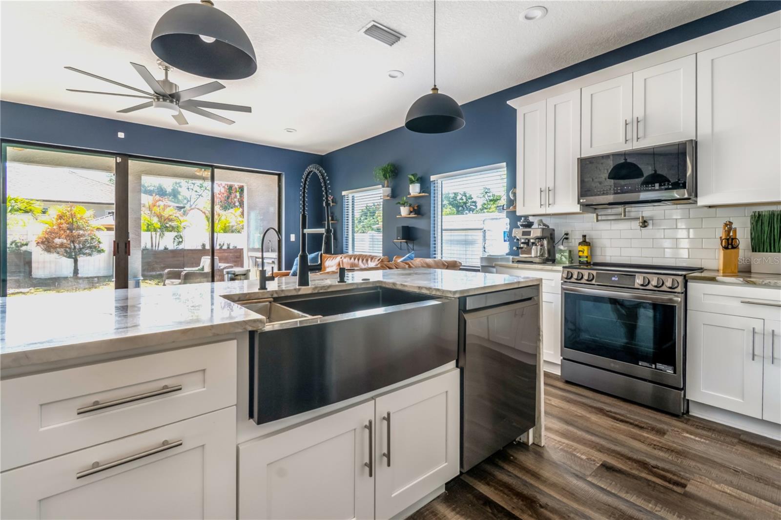 HAMNERS W E ALBIMAR - Residential