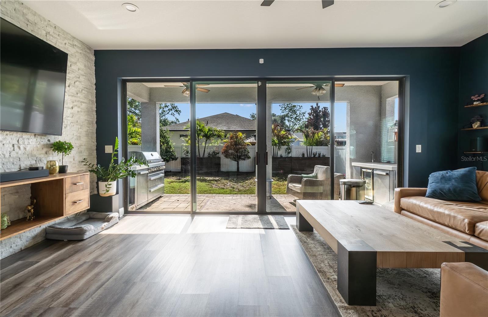 HAMNERS W E ALBIMAR - Residential