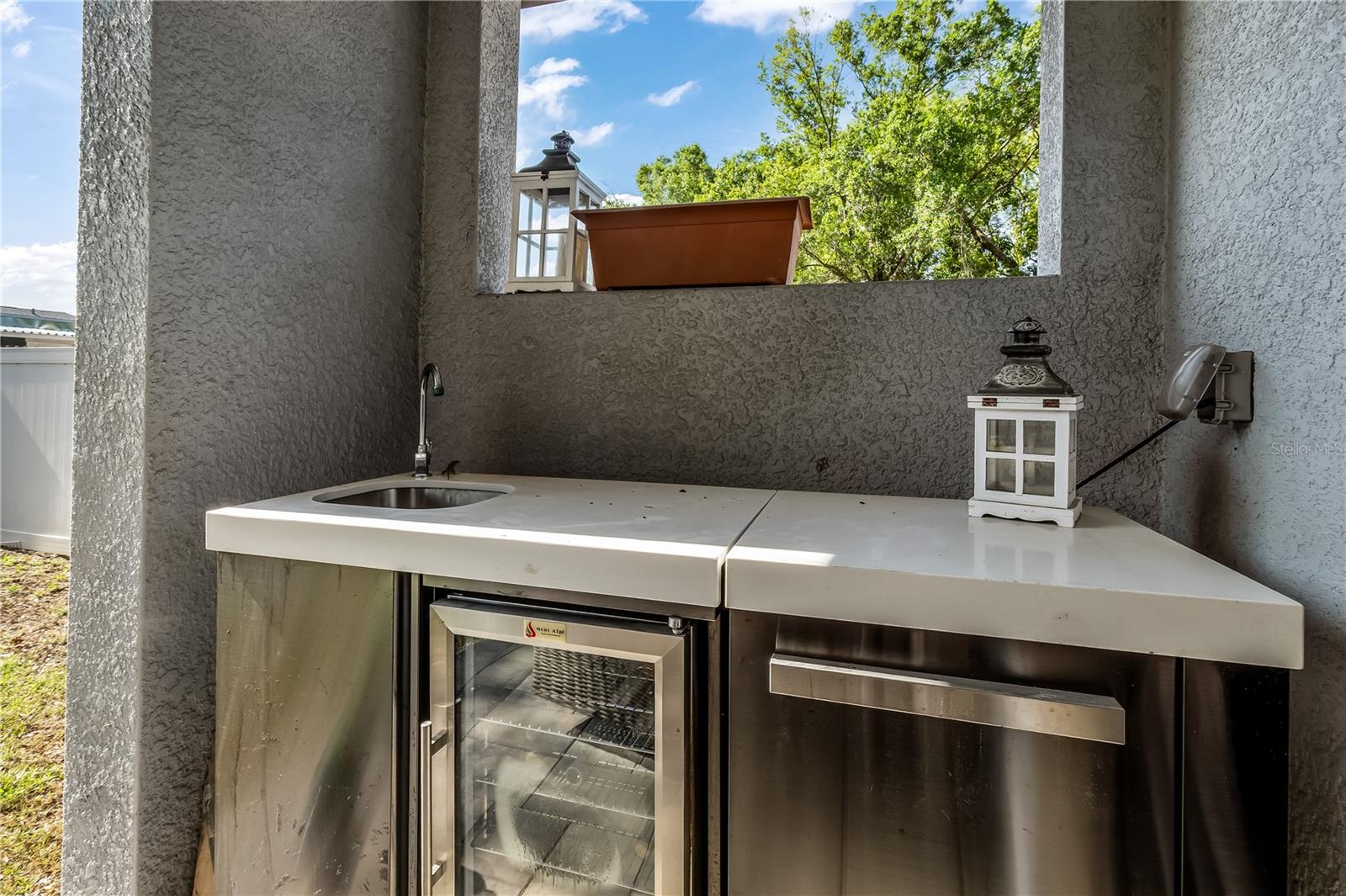 HAMNERS W E ALBIMAR - Residential